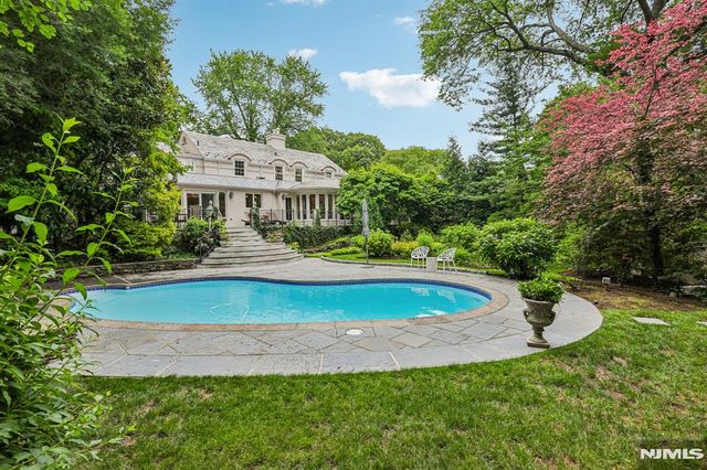 256 Lotte Road, Ridgewood, NJ 07450