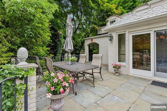 256 Lotte Road, Ridgewood, NJ 07450