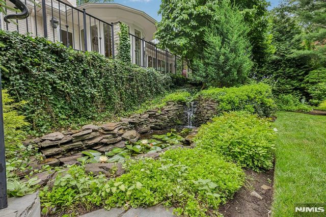 256 Lotte Road, Ridgewood, NJ 07450