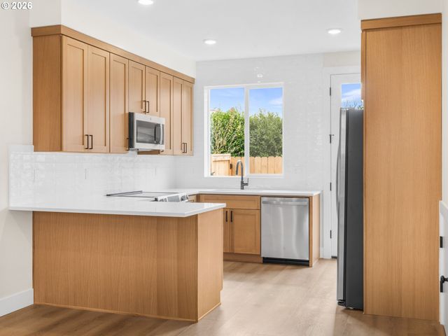 3134 Ne 72nd Ave, Portland, OR 97213