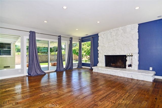 6531 Hanna Avenue, Woodland Hills, CA 91303