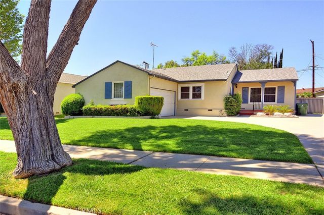 6531 Hanna Avenue, Woodland Hills, CA 91303