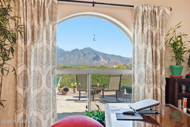 3554 W Calle Dos, Green Valley, AZ 85622