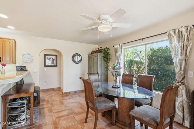 3554 W Calle Dos, Green Valley, AZ 85622