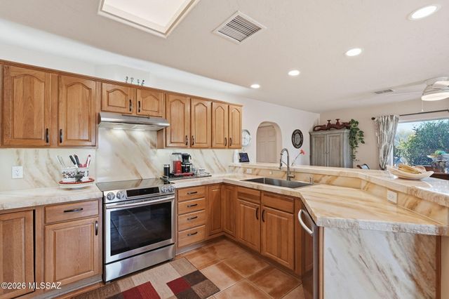3554 W Calle Dos, Green Valley, AZ 85622
