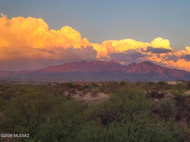 3554 W Calle Dos, Green Valley, AZ 85622