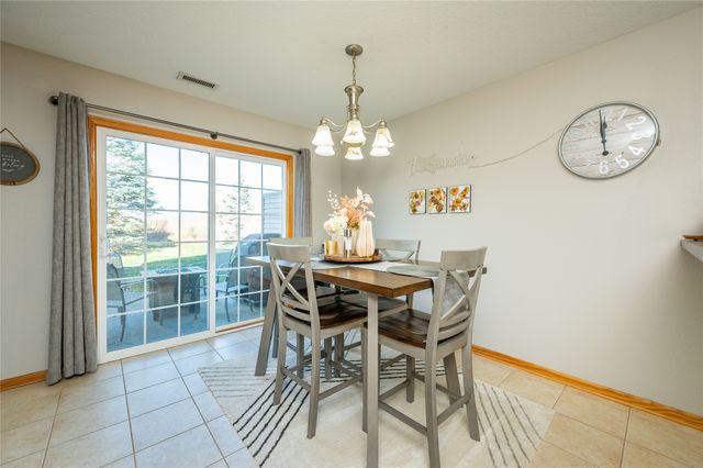 601 Orchard Hills Drive 5007, Norwalk, IA 50211