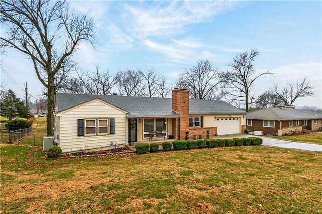 3803 NW 62nd Street, Kansas City, MO 64151