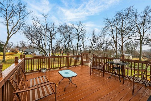 3803 NW 62nd Street, Kansas City, MO 64151