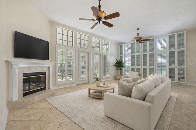 18756 WIMBLEDON CIRCLE, Lutz, FL 33558