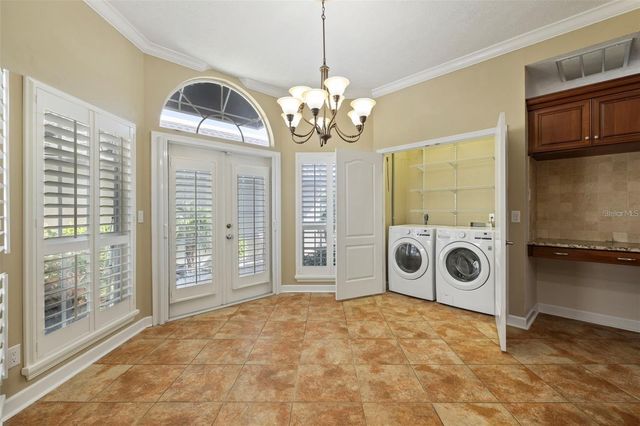 18756 WIMBLEDON CIRCLE, Lutz, FL 33558