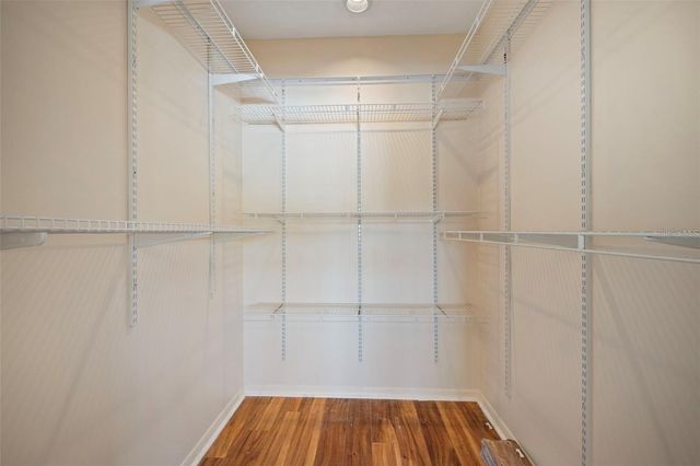 18756 WIMBLEDON CIRCLE, Lutz, FL 33558