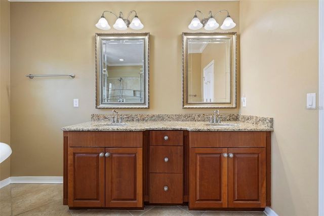 18756 WIMBLEDON CIRCLE, Lutz, FL 33558