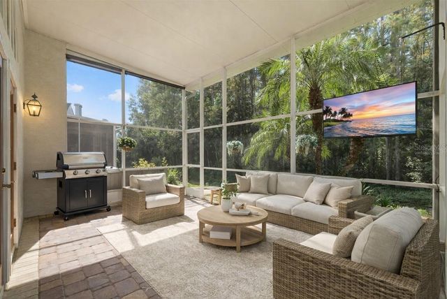 18756 WIMBLEDON CIRCLE, Lutz, FL 33558