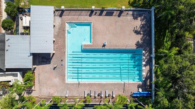 18756 WIMBLEDON CIRCLE, Lutz, FL 33558