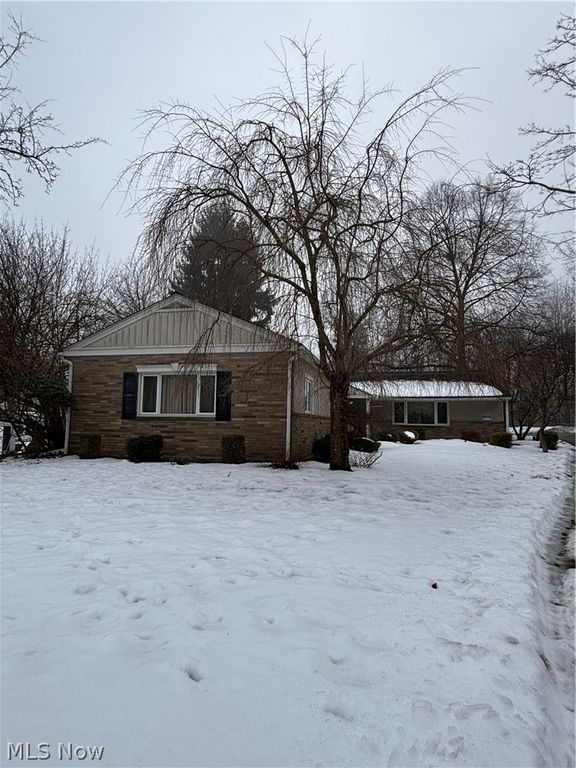 726 Hughey Drive, Kent, OH 44240