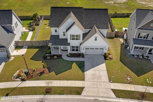 106 Northern Pintail Place, Hampstead, NC 28443