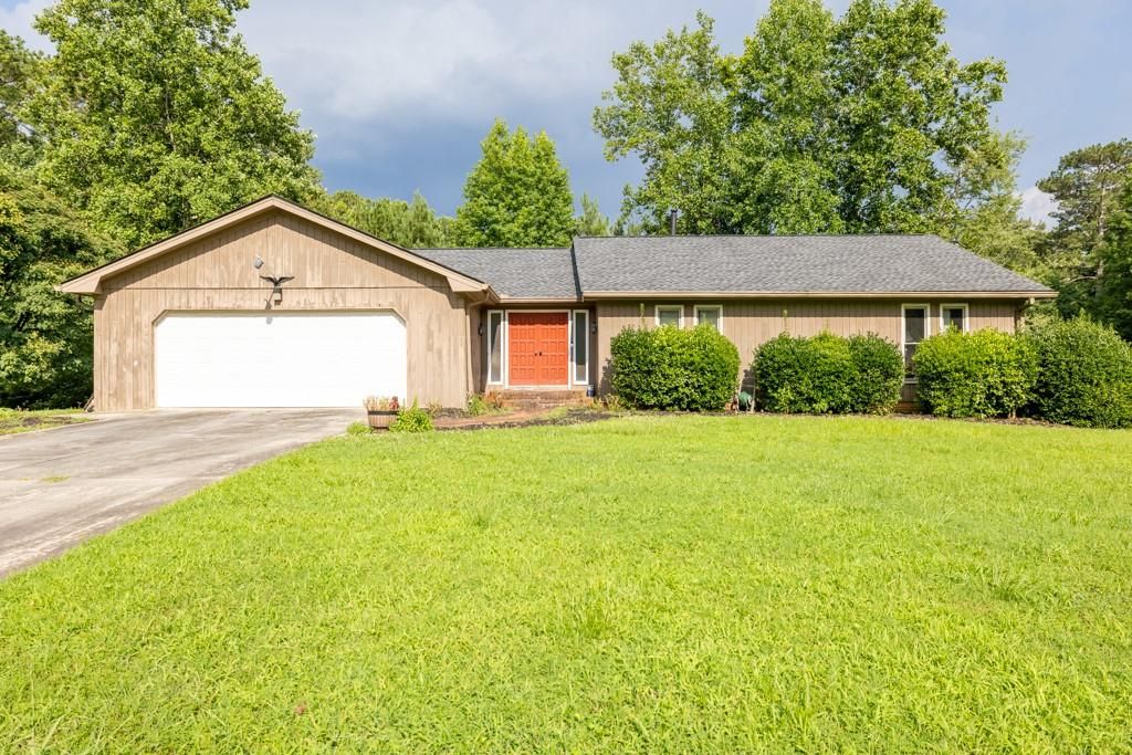 1382 Huntingford Drive, Marietta, GA 30068