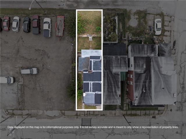 222 S 6th St, Jeannette, PA 15644