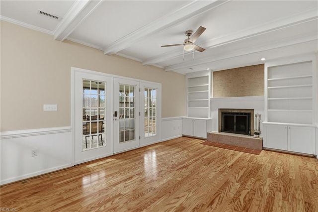 312 Lakeland CRES, Yorktown, VA 23693