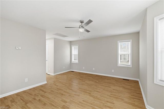 312 Lakeland CRES, Yorktown, VA 23693