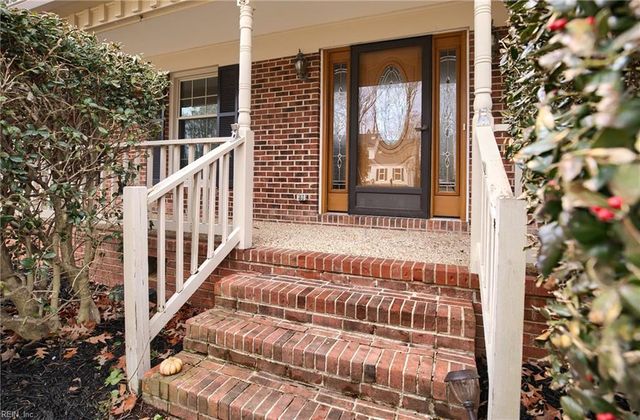 312 Lakeland CRES, Yorktown, VA 23693