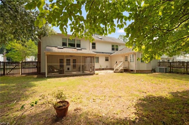 312 Lakeland CRES, Yorktown, VA 23693