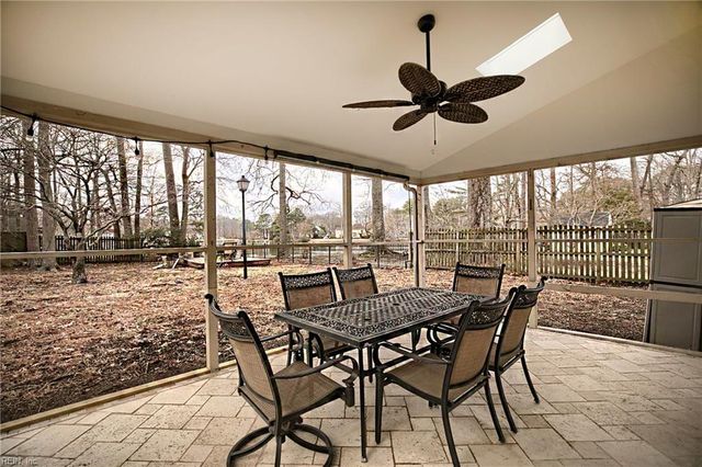 312 Lakeland CRES, Yorktown, VA 23693