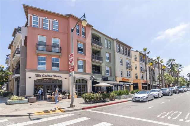 13045 Pacific Promenade 303, Playa Vista, CA 90094