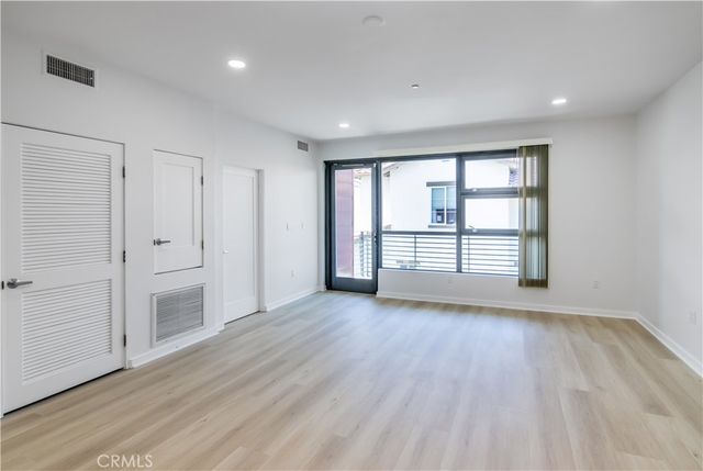 13045 Pacific Promenade 303, Playa Vista, CA 90094