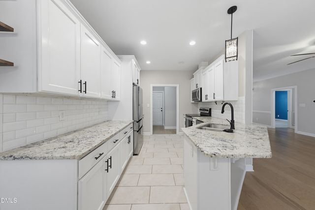 330 Carolina Oaks Avenue, Smithfield, NC 27577