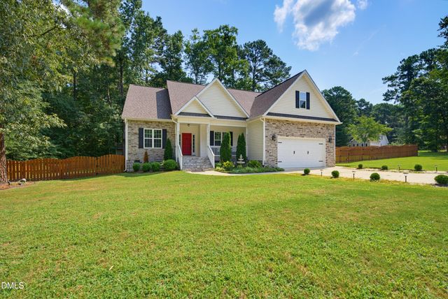 330 Carolina Oaks Avenue, Smithfield, NC 27577