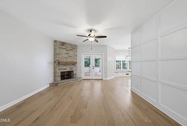 330 Carolina Oaks Avenue, Smithfield, NC 27577