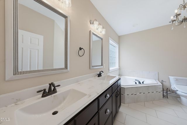 330 Carolina Oaks Avenue, Smithfield, NC 27577