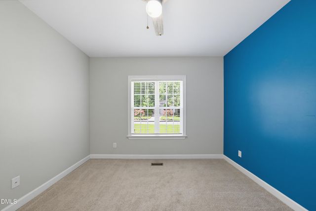 330 Carolina Oaks Avenue, Smithfield, NC 27577