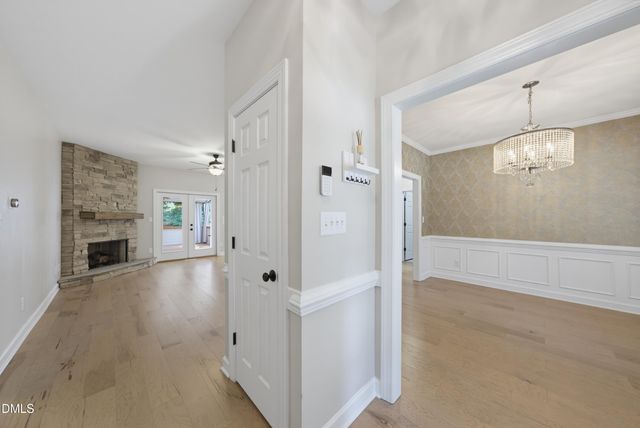 330 Carolina Oaks Avenue, Smithfield, NC 27577