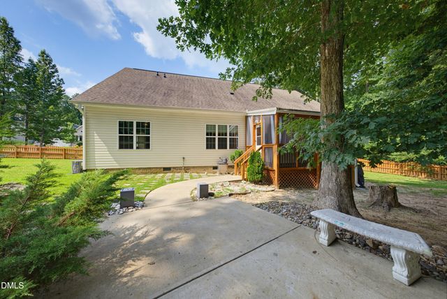 330 Carolina Oaks Avenue, Smithfield, NC 27577
