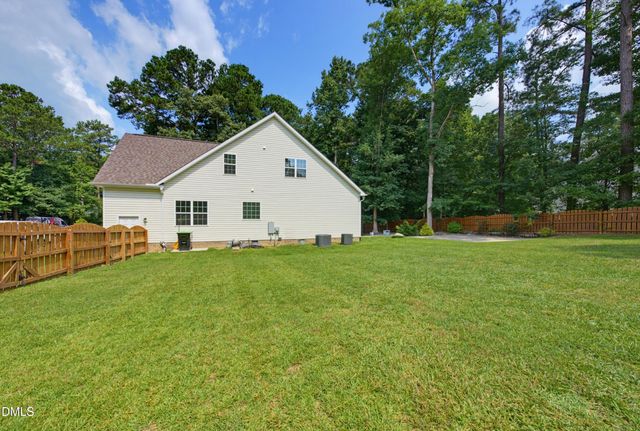 330 Carolina Oaks Avenue, Smithfield, NC 27577