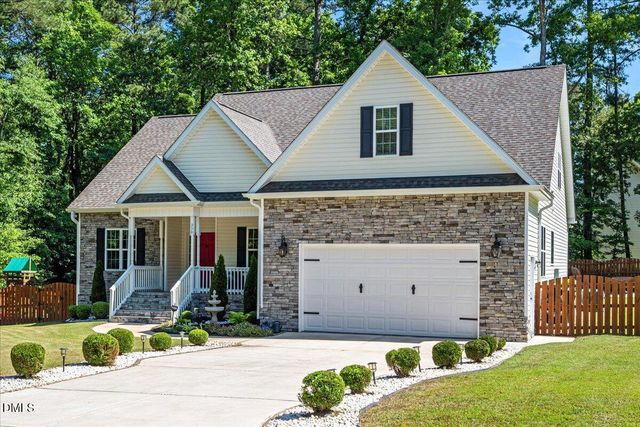 330 Carolina Oaks Avenue, Smithfield, NC 27577
