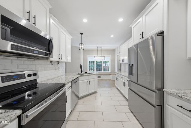 330 Carolina Oaks Avenue, Smithfield, NC 27577