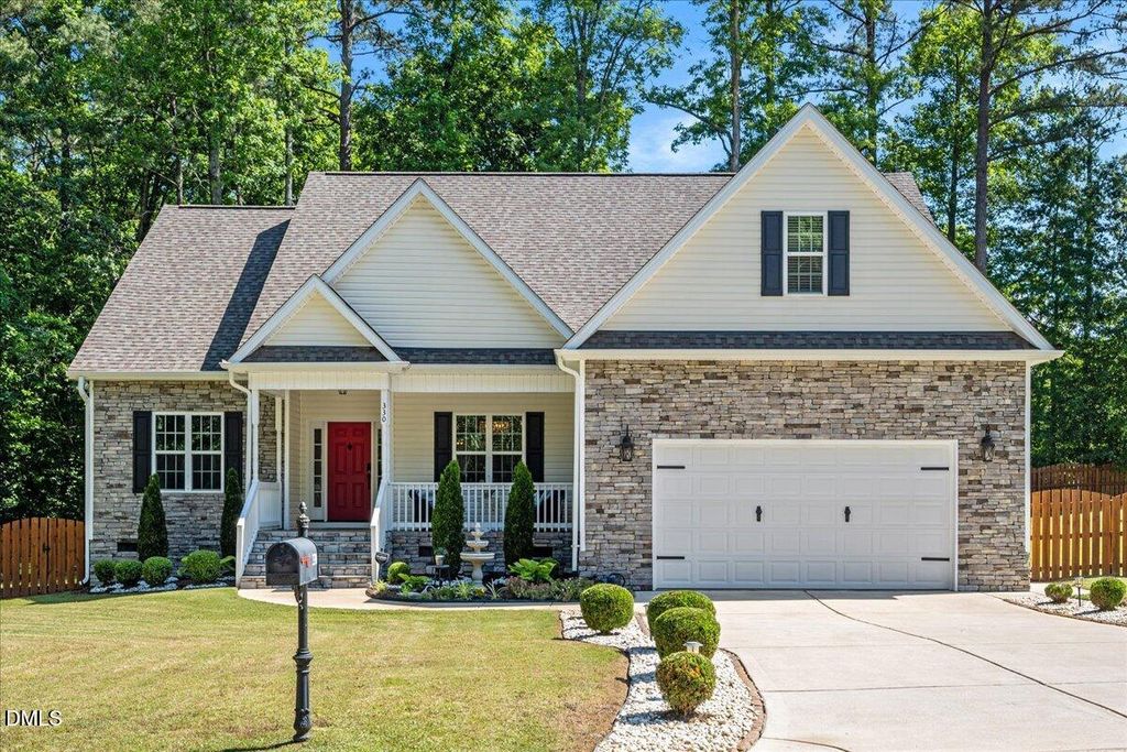330 Carolina Oaks Avenue, Smithfield, NC 27577