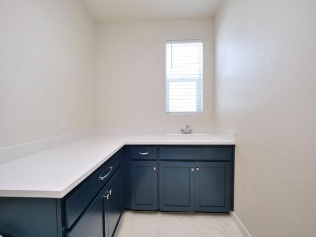 4126 Arjuna Way, Rancho Cordova, CA 95742