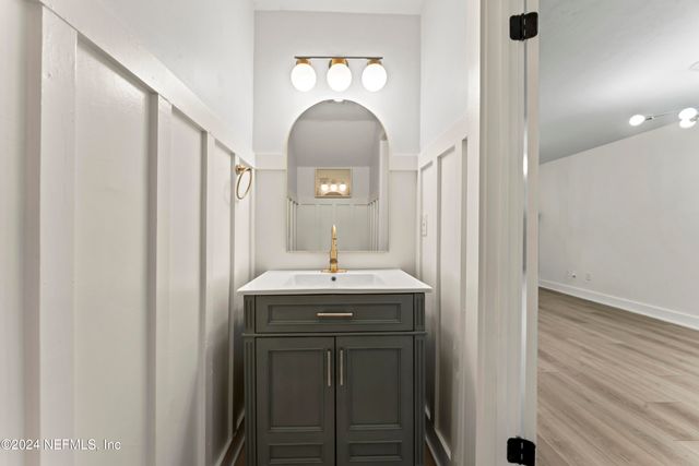 798 MAIN Street, Atlantic Beach, FL 32233