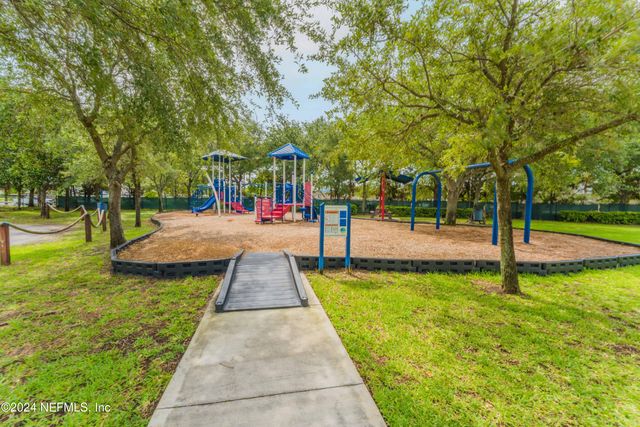 798 MAIN Street, Atlantic Beach, FL 32233