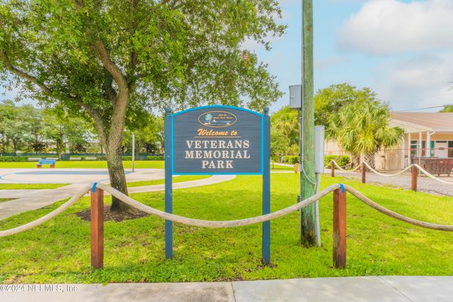 798 MAIN Street, Atlantic Beach, FL 32233