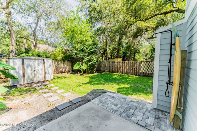 798 MAIN Street, Atlantic Beach, FL 32233