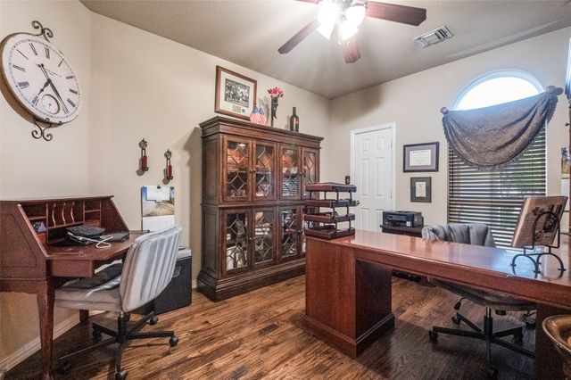 1021 MUIRFIELD Drive, Mansfield, TX 76063