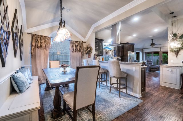 1021 MUIRFIELD Drive, Mansfield, TX 76063