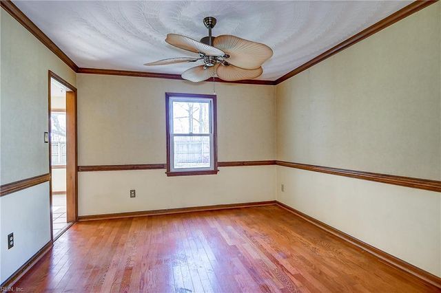 1875 Eastborne DR, Virginia Beach, VA 23454