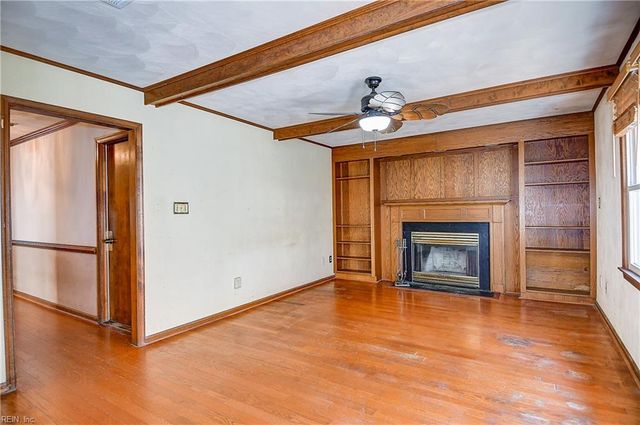 1875 Eastborne DR, Virginia Beach, VA 23454